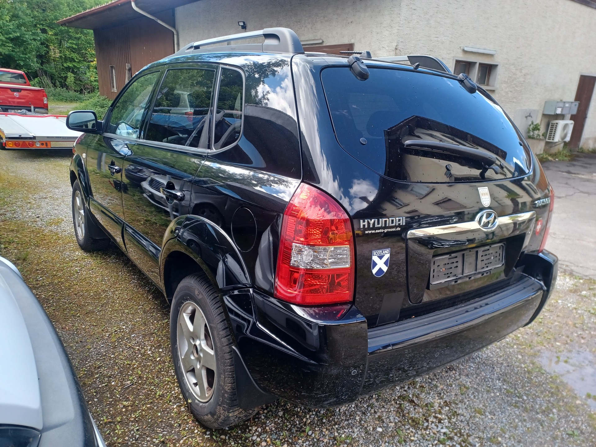 HYUNDAI Tucson 2.0 Premium 4WD-image-3