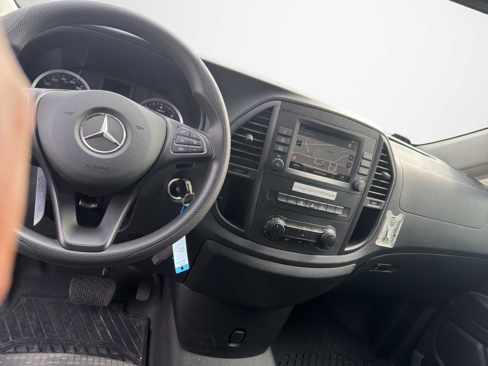 MERCEDES-BENZ Vito 114 CDI 9G-Tronic Pro-image-9