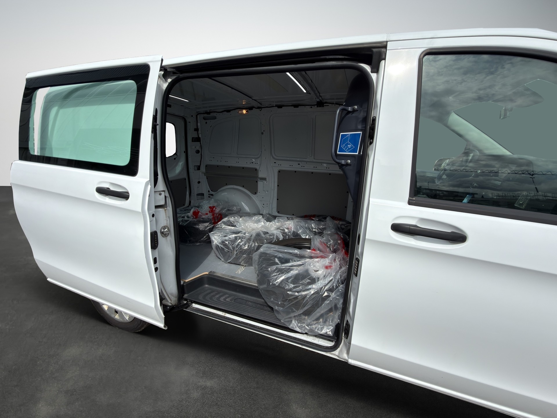 MERCEDES-BENZ Vito 114 CDI 9G-Tronic Pro-image-12