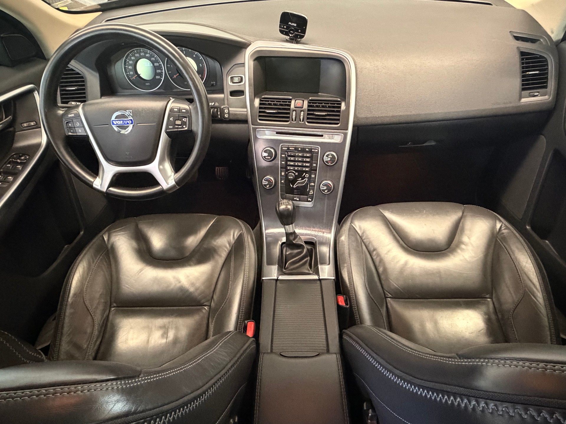VOLVO XC60 DRIVe OceanRace-image-8