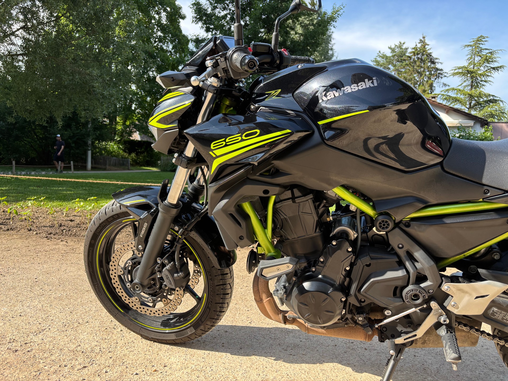 KAWASAKI Z 650-image-4