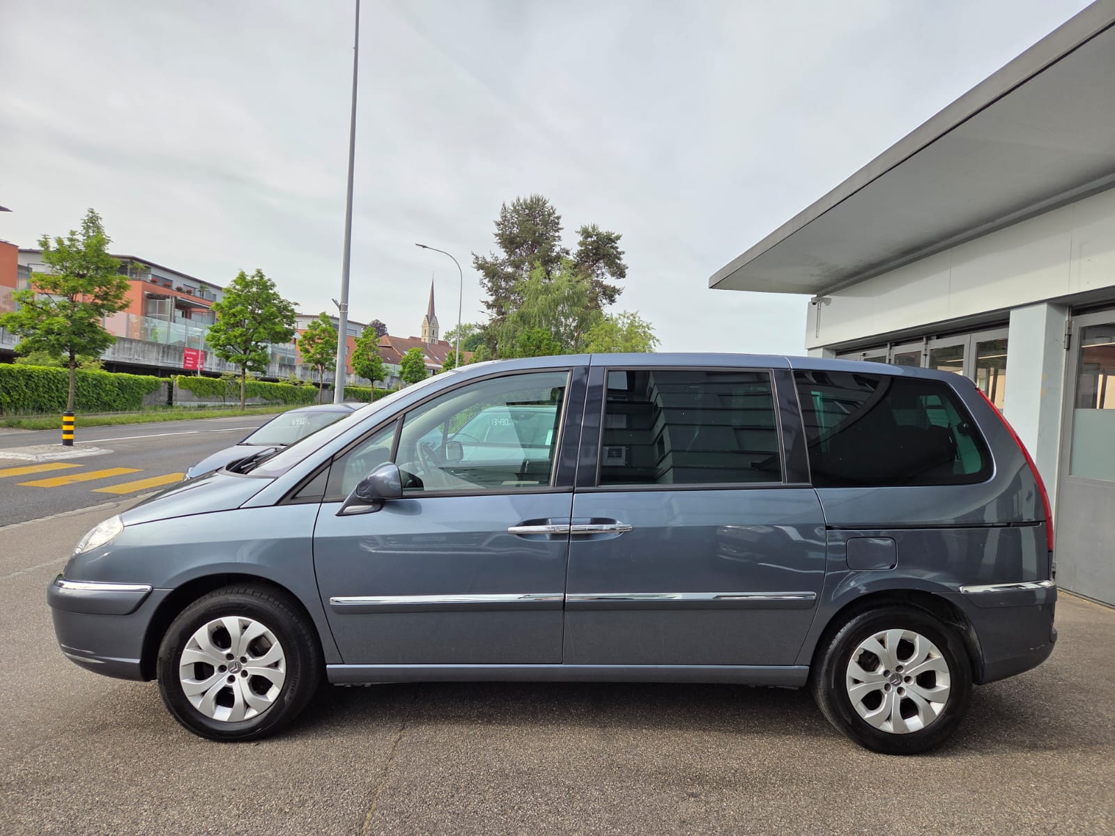 CITROEN C8 2.0 16V Exclusive-image-1