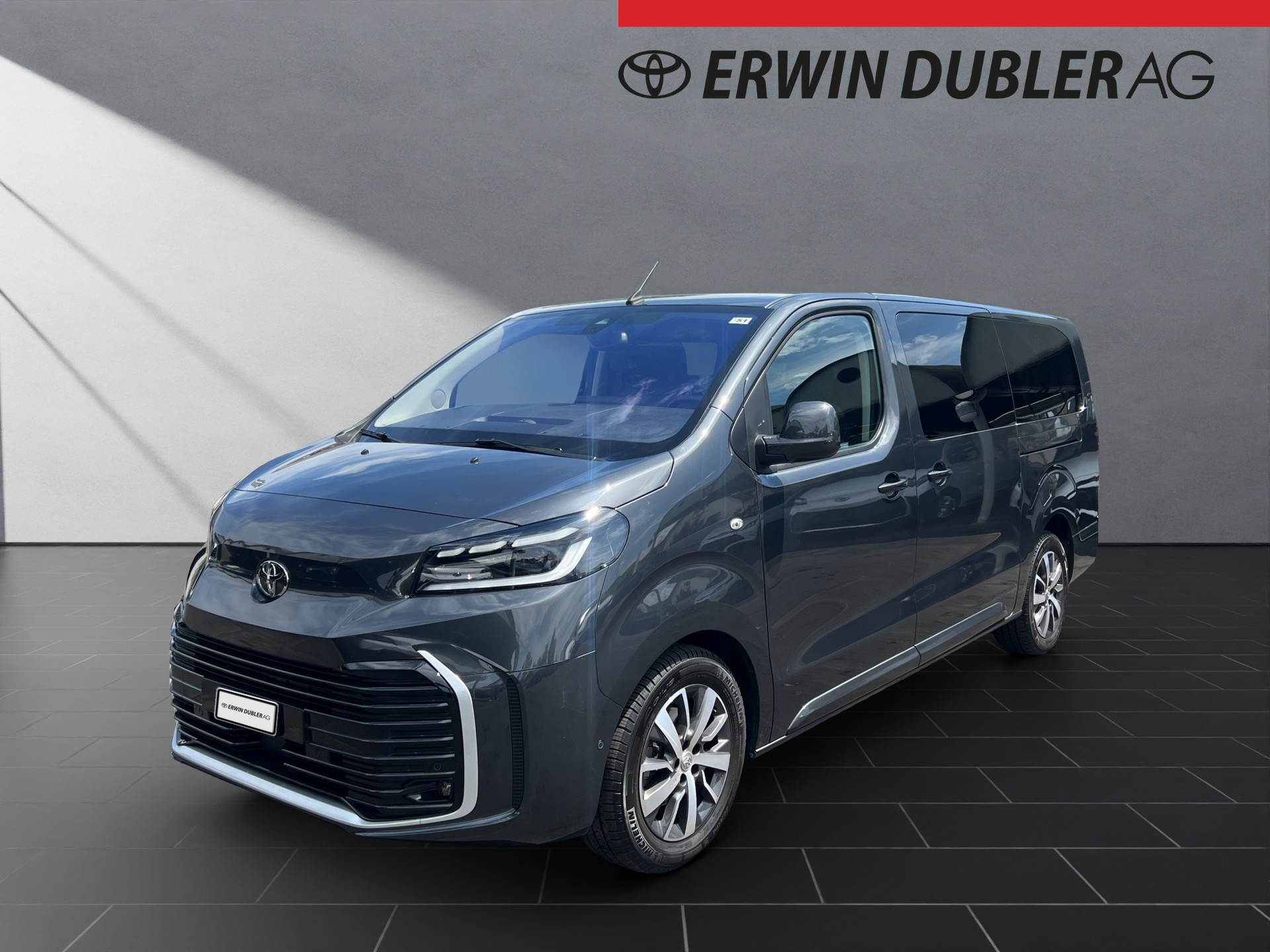 TOYOTA PROACE Verso L2 2.0 D Trend-image-0