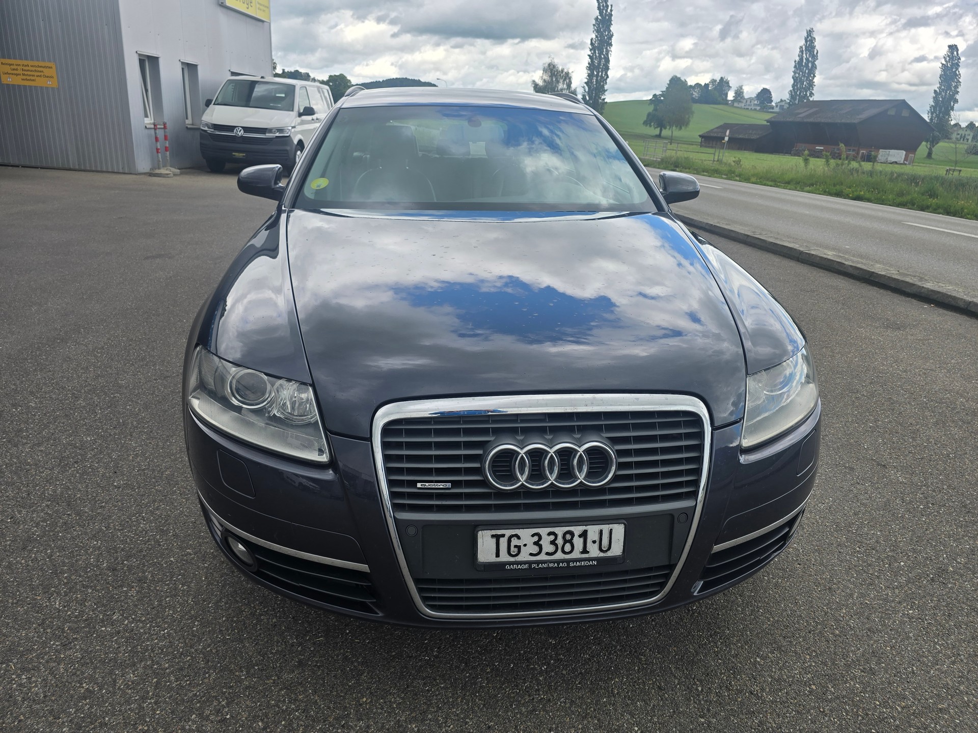 AUDI A6 Avant Quattro 2.8-image-5