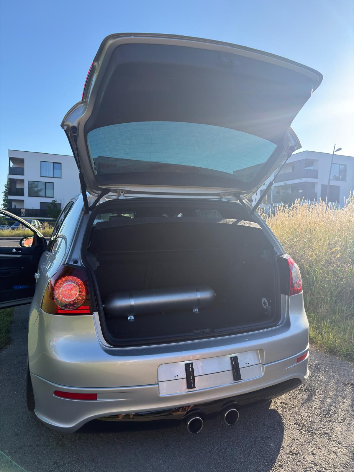 VW Golf R32 4Motion-image-6