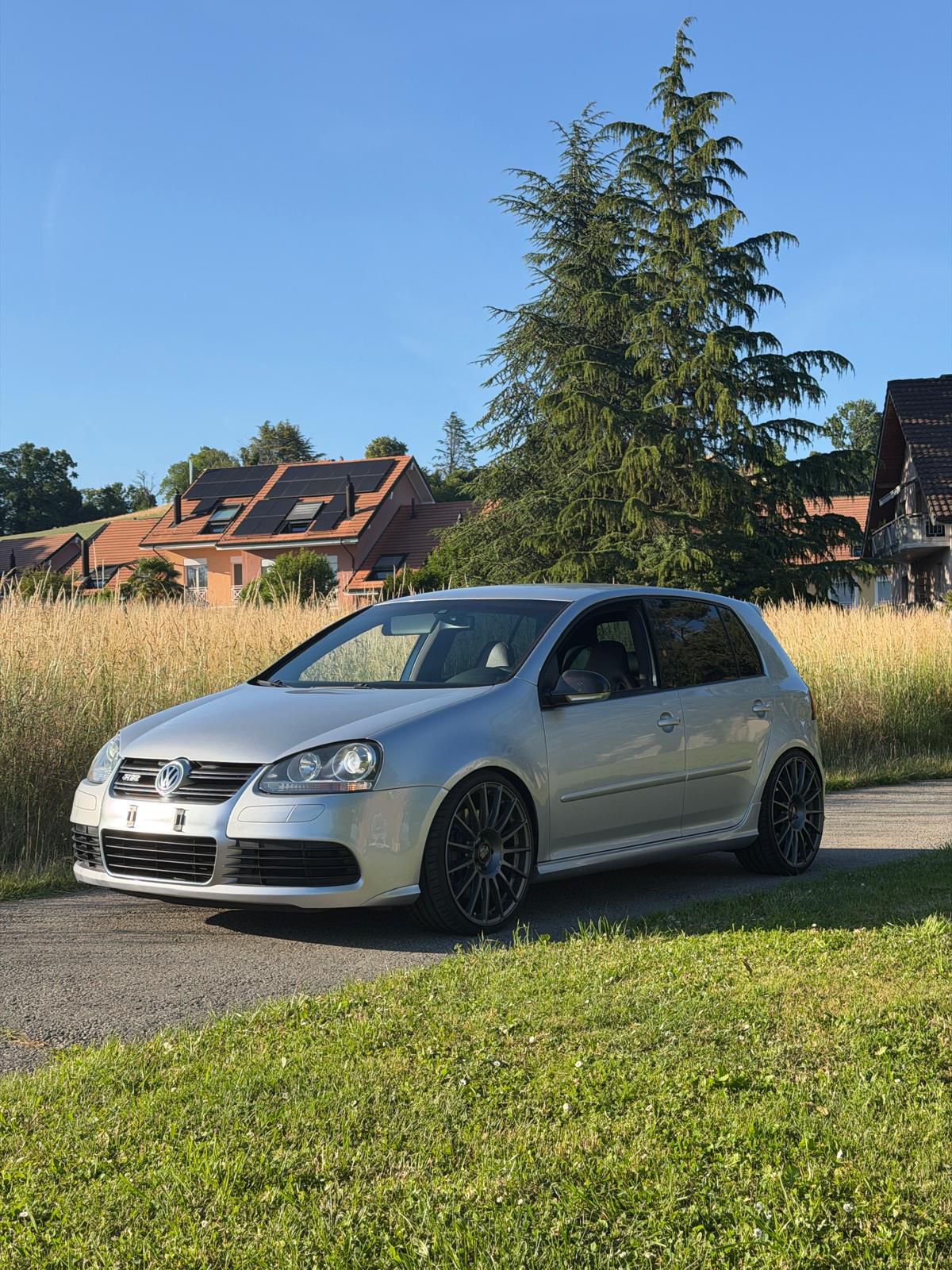 VW Golf R32 4Motion-image-2