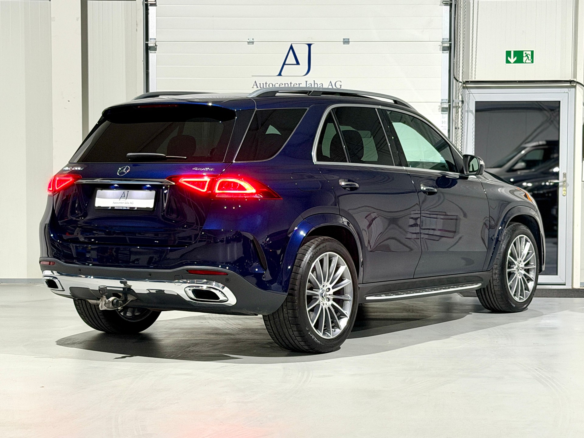 MERCEDES-BENZ GLE 400 d 4Matic AMG Line 9G-Tronic (CH) AHK 2.7T-image-6