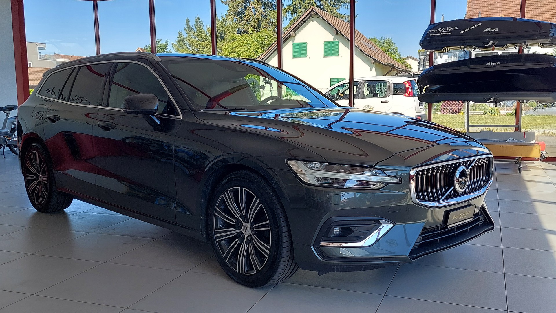 VOLVO V60 D4 Inscription Geartronic-image-3