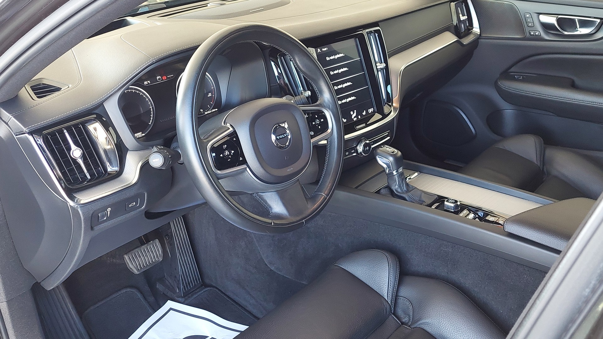 VOLVO V60 D4 Inscription Geartronic-image-4