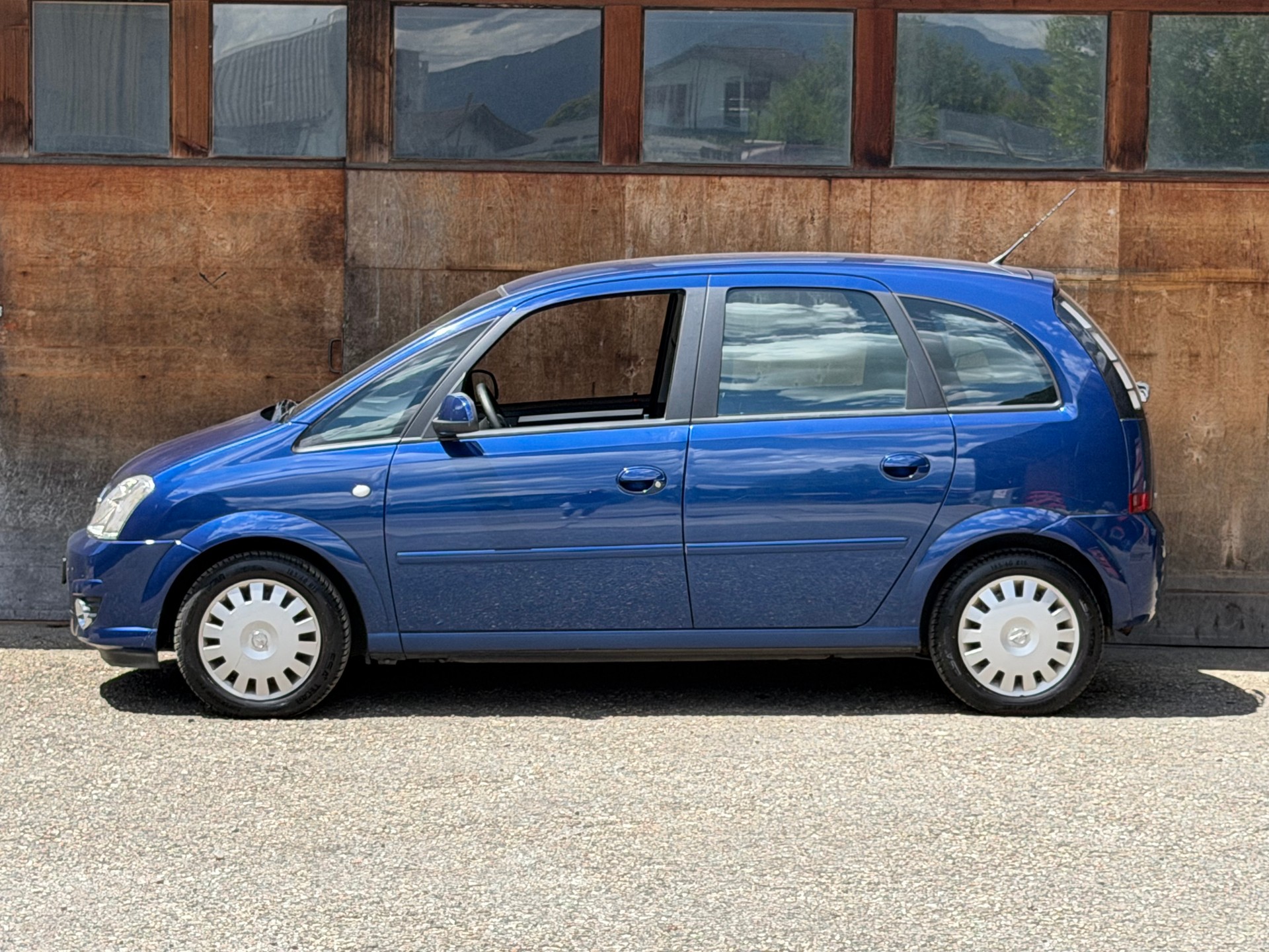 OPEL Meriva 1.6i-16 TP Cosmo-image-7
