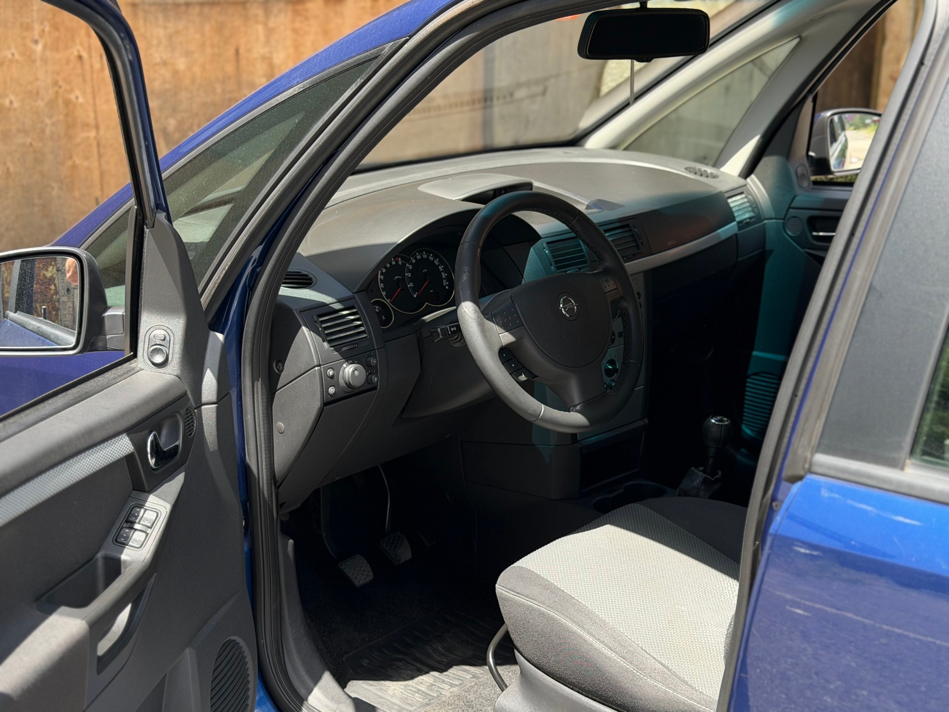 OPEL Meriva 1.6i-16 TP Cosmo-image-8