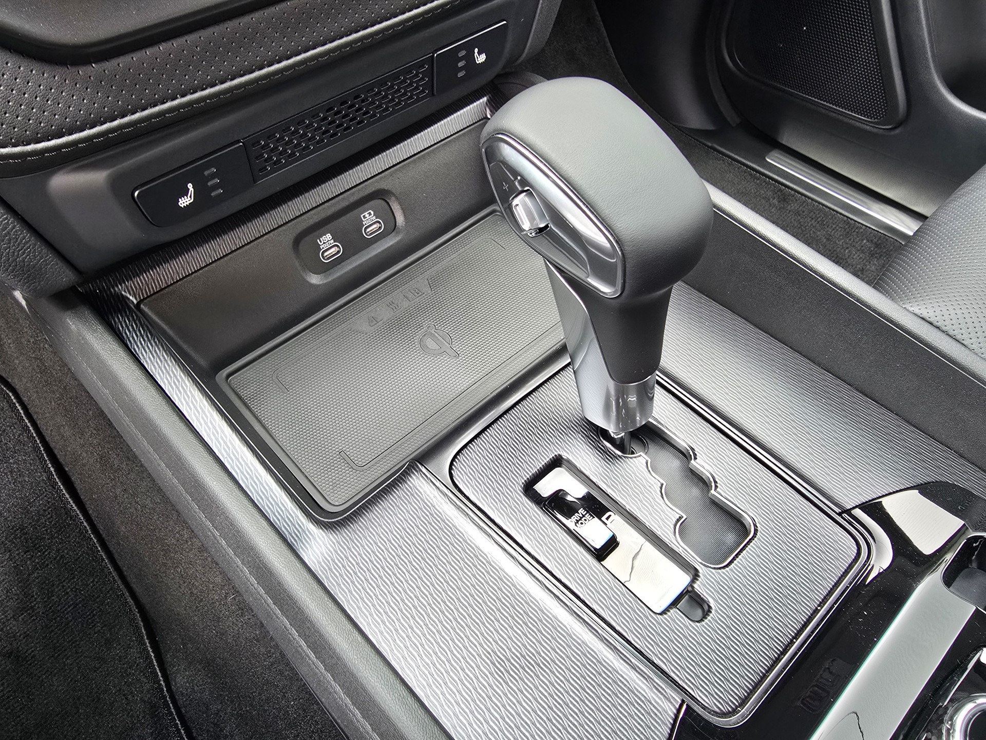 KGM-SsangYong Musso 2.2 Titanium 4WD A-image-8