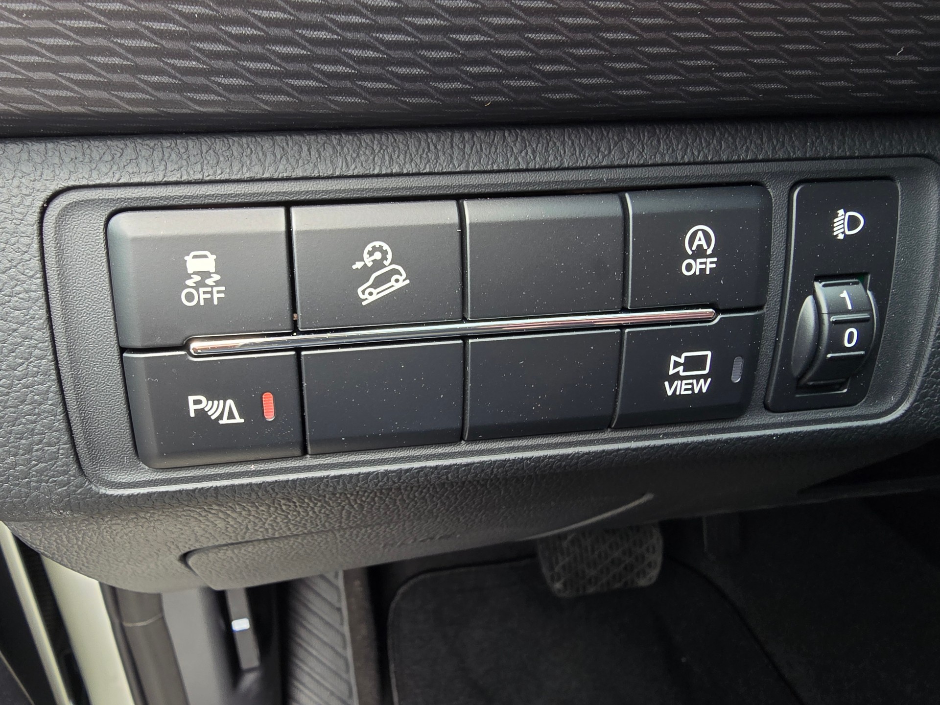 KGM-SsangYong Musso 2.2 Titanium 4WD A-image-12