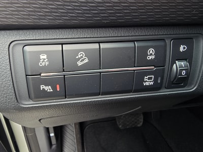 KGM Musso 2.2 Titanium 4WD A — photo 13