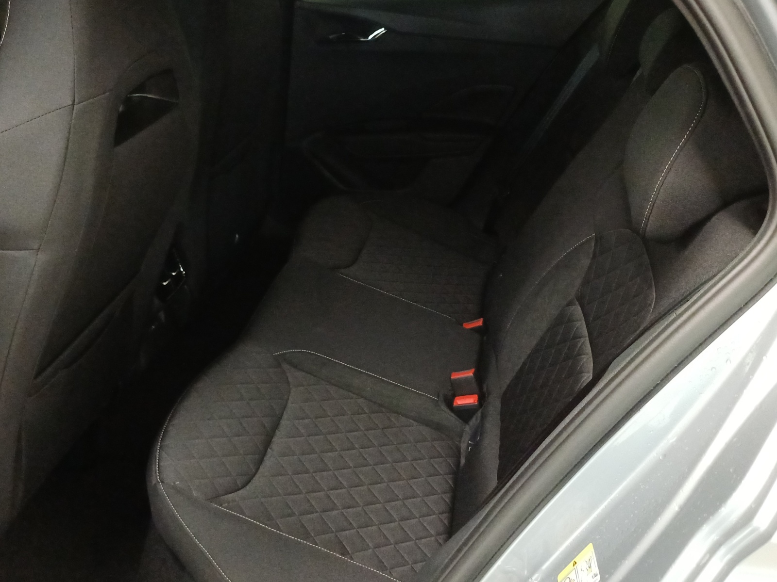 SKODA Fabia 1.5 TSI Dynamic DSG-image-11