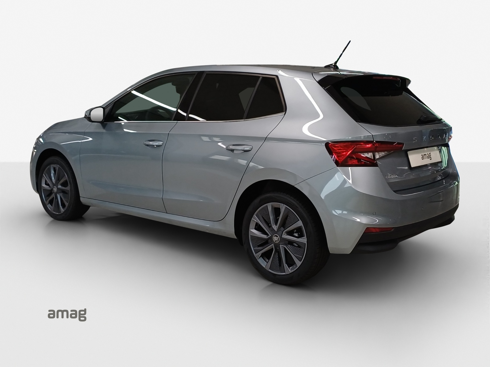 SKODA Fabia 1.5 TSI Dynamic DSG-image-2