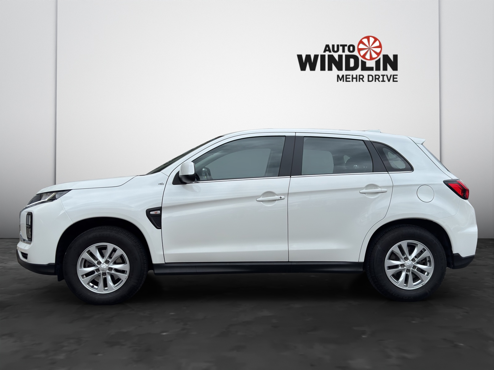 MITSUBISHI ASX 2.0 MIVEC Value 4x4-image-3
