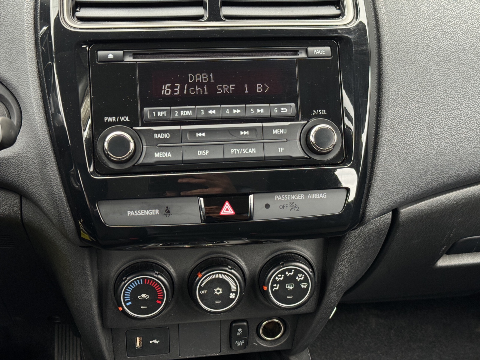 MITSUBISHI ASX 2.0 MIVEC Value 4x4-image-12