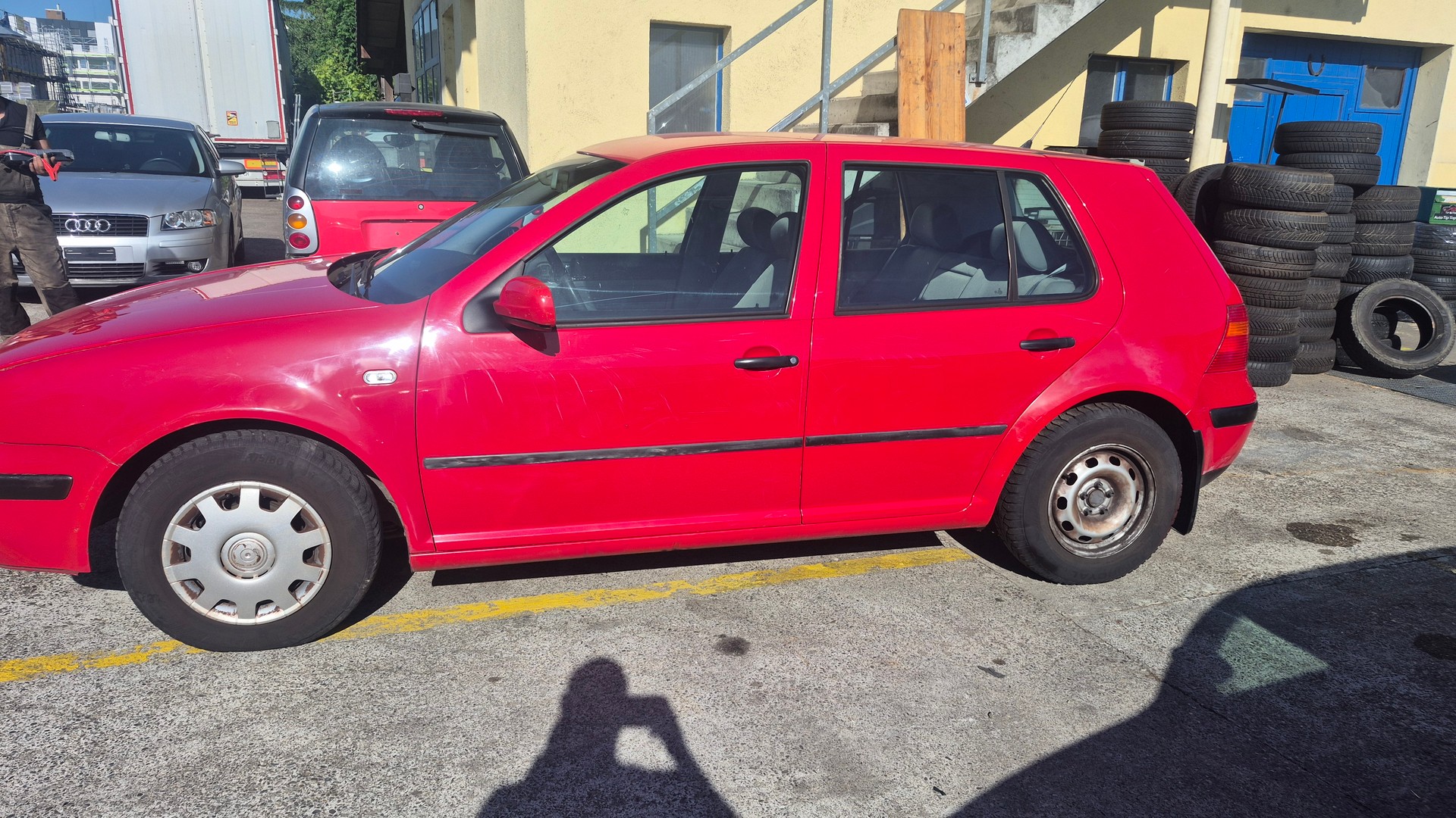 VW Golf 1.6 Comfortline Generation Automatic-image-7