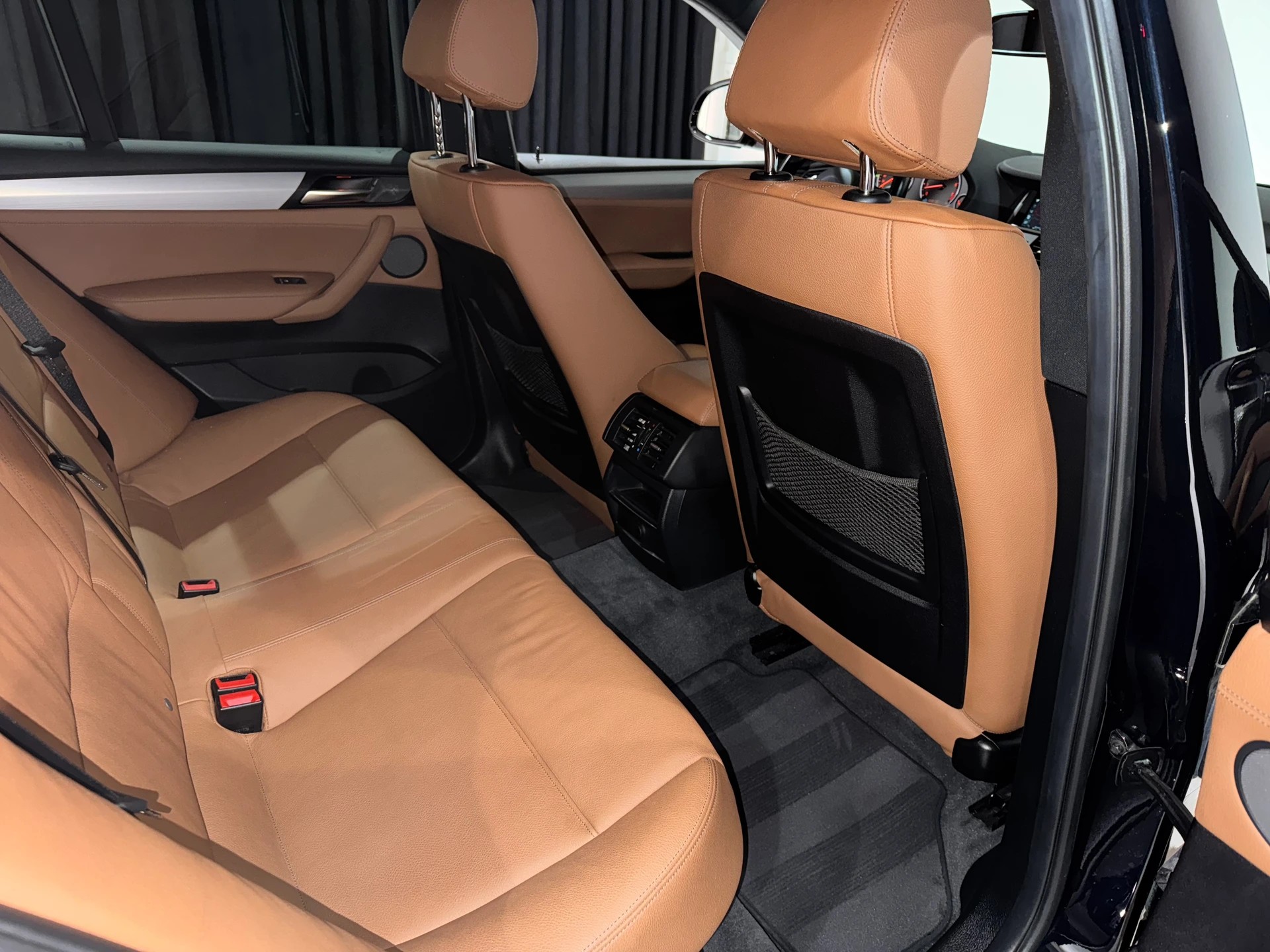 BMW BMW X4 M 40i Steptronic-image-12