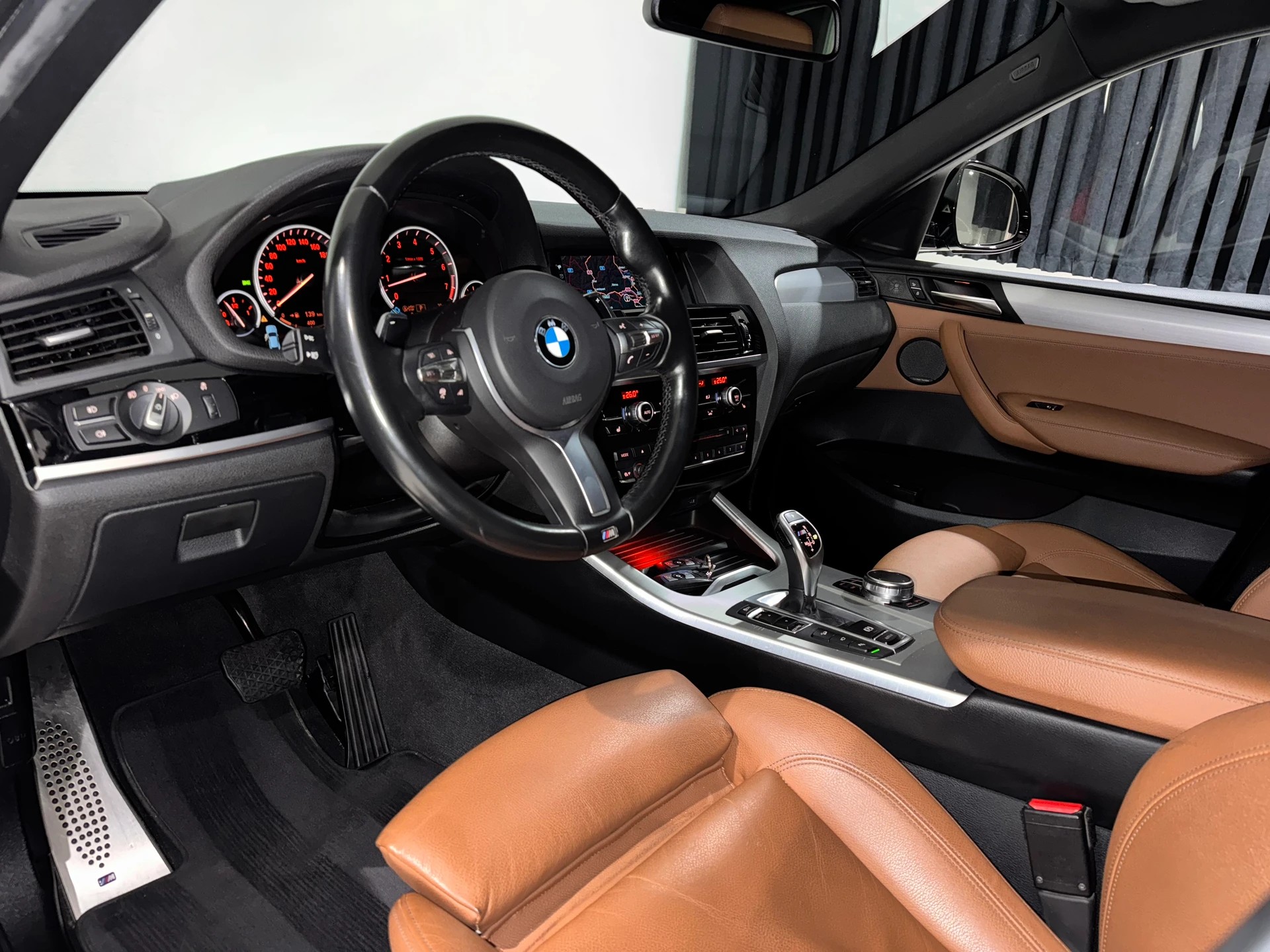 BMW BMW X4 M 40i Steptronic-image-8