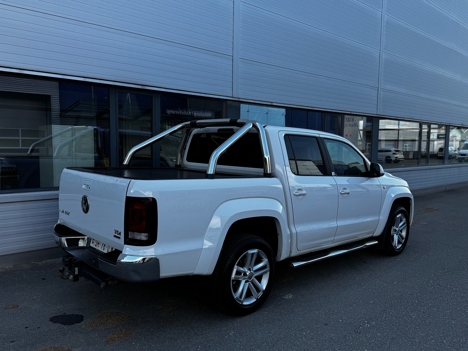 VW Amarok 3.0TDI Aventura 4Motion Automatic-image-5