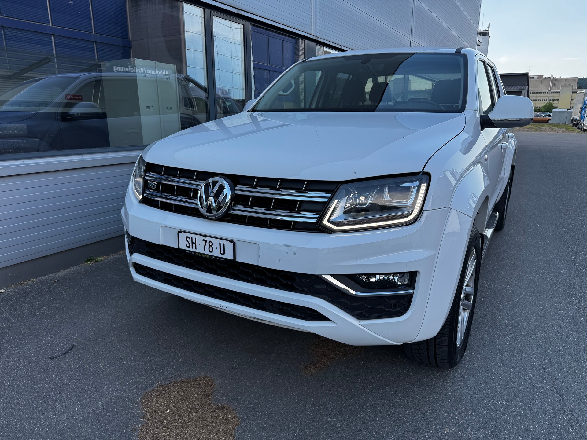 VW Amarok 3.0TDI Aventura 4Motion Automatic-image-1