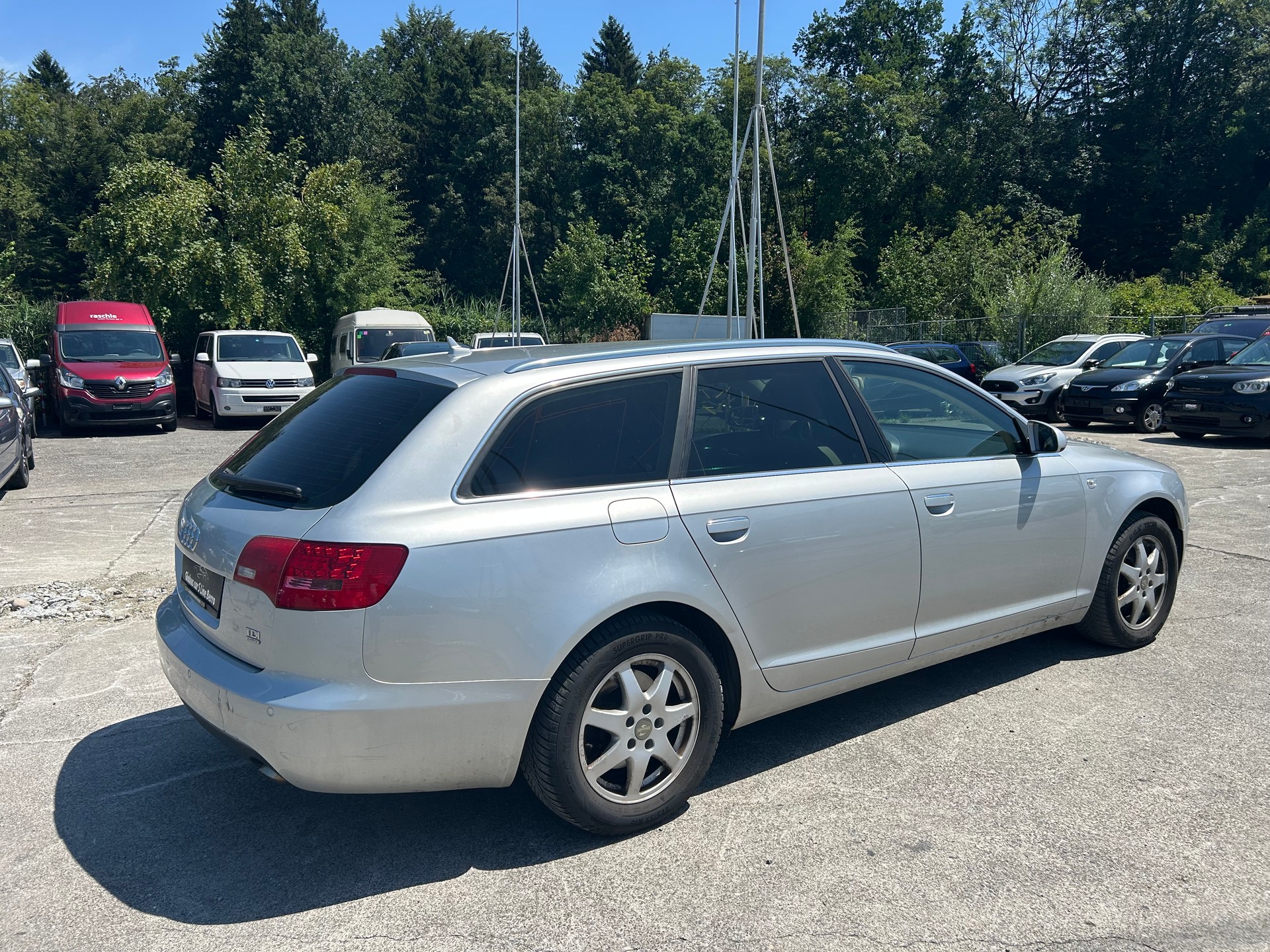 AUDI A6-image-8