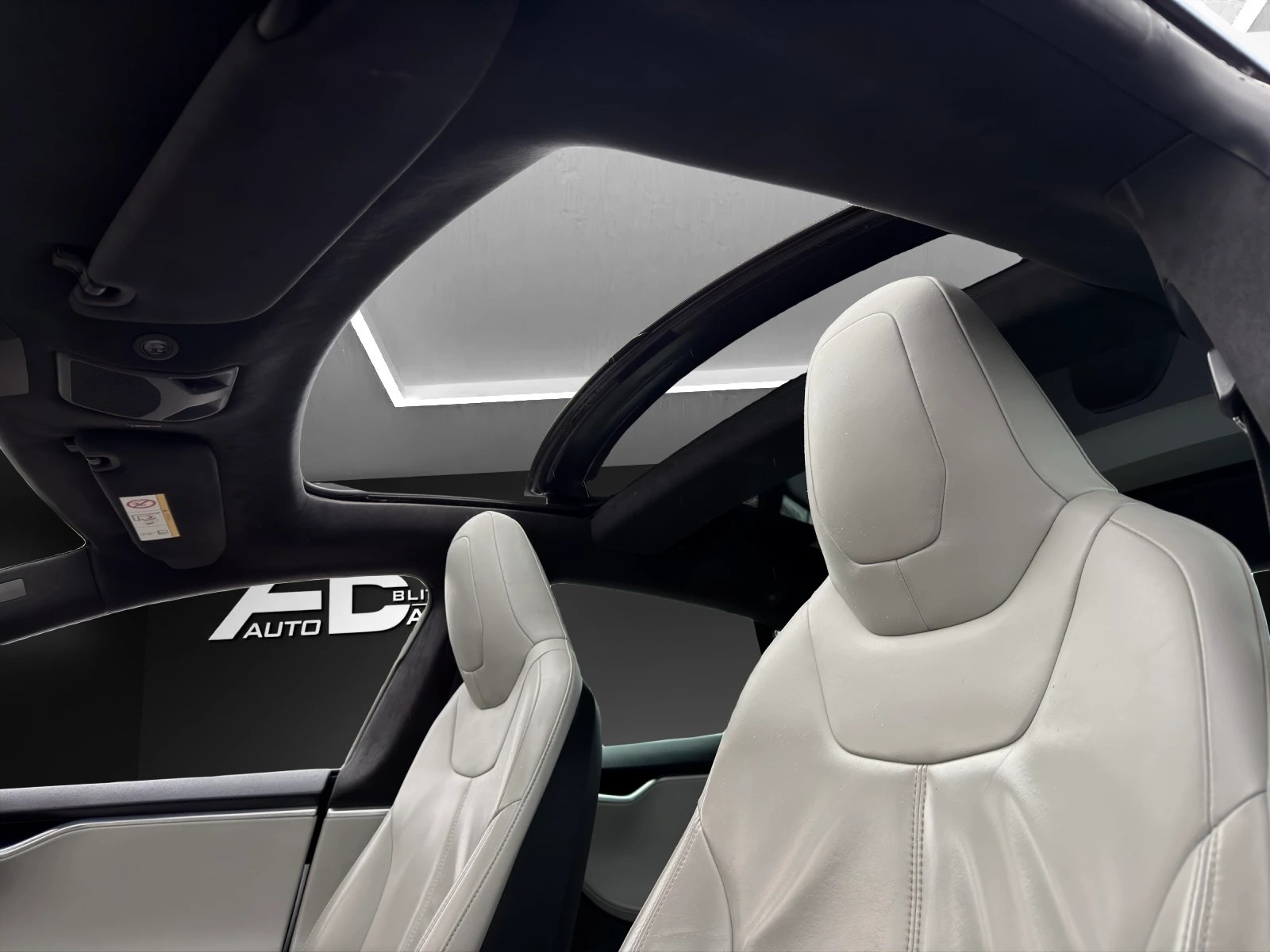 TESLA Model S 85 D 4x4 mit 525 PS-image-11