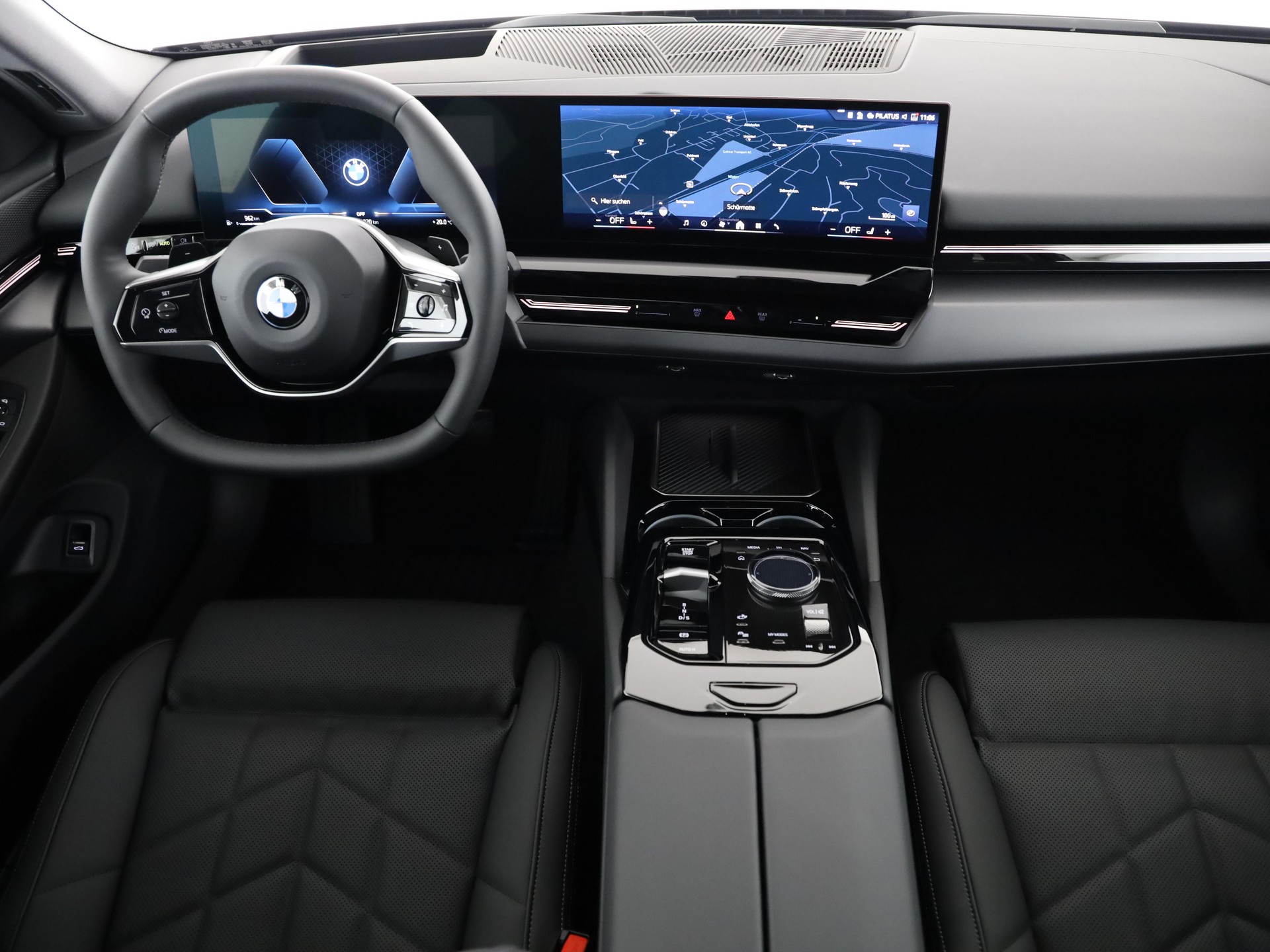 BMW 520d xDrive Touring-image-4