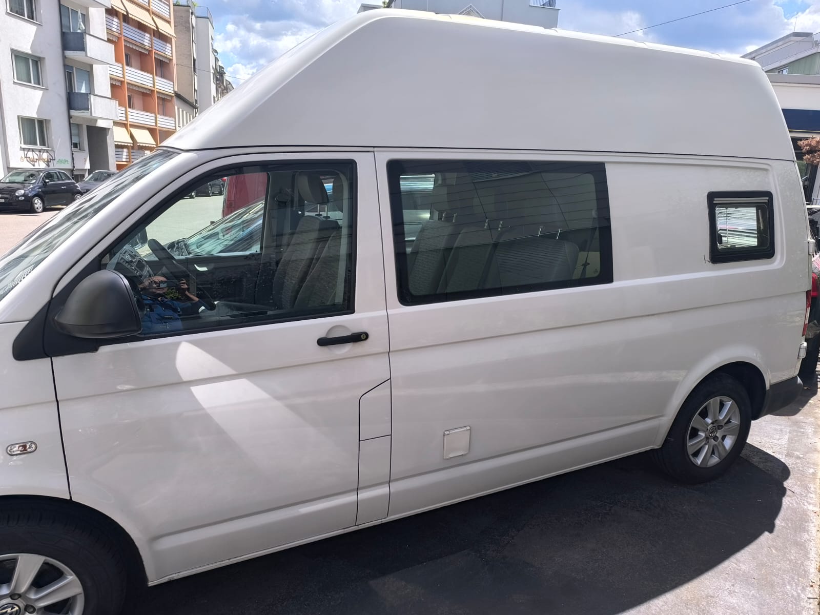 VW T5 2.0 TDI - CAMPERAUSBAU-image-1