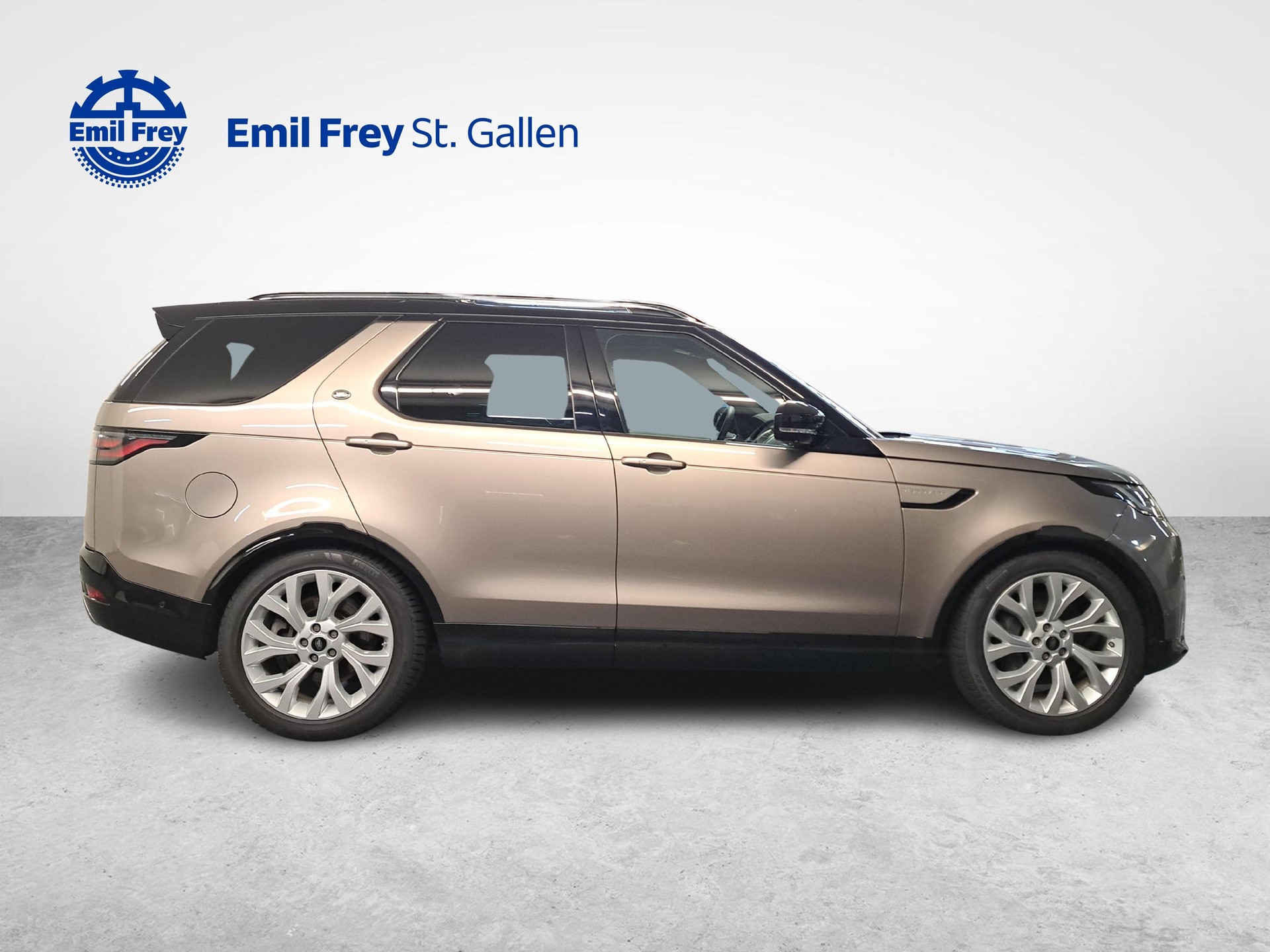 LAND ROVER Discovery 3.0 D I6 350 Dynamic HSE-image-5