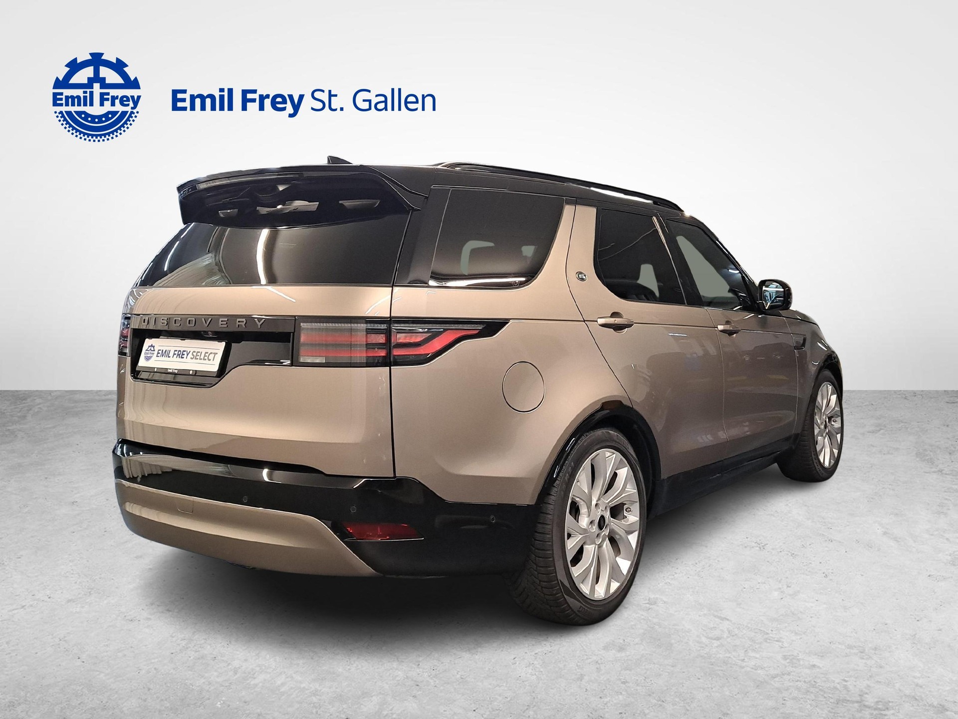 LAND ROVER Discovery 3.0 D I6 350 Dynamic HSE-image-4