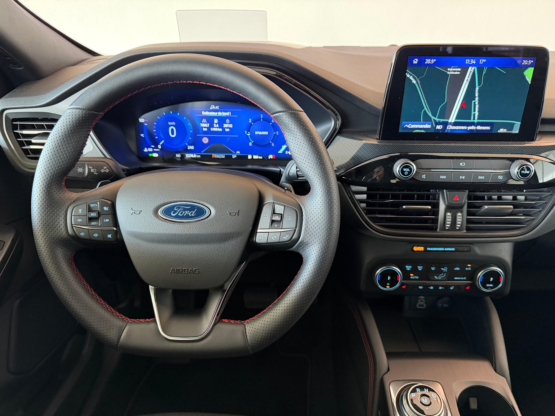 FORD Kuga 2.0 EcoBlue ST-Line-image-13