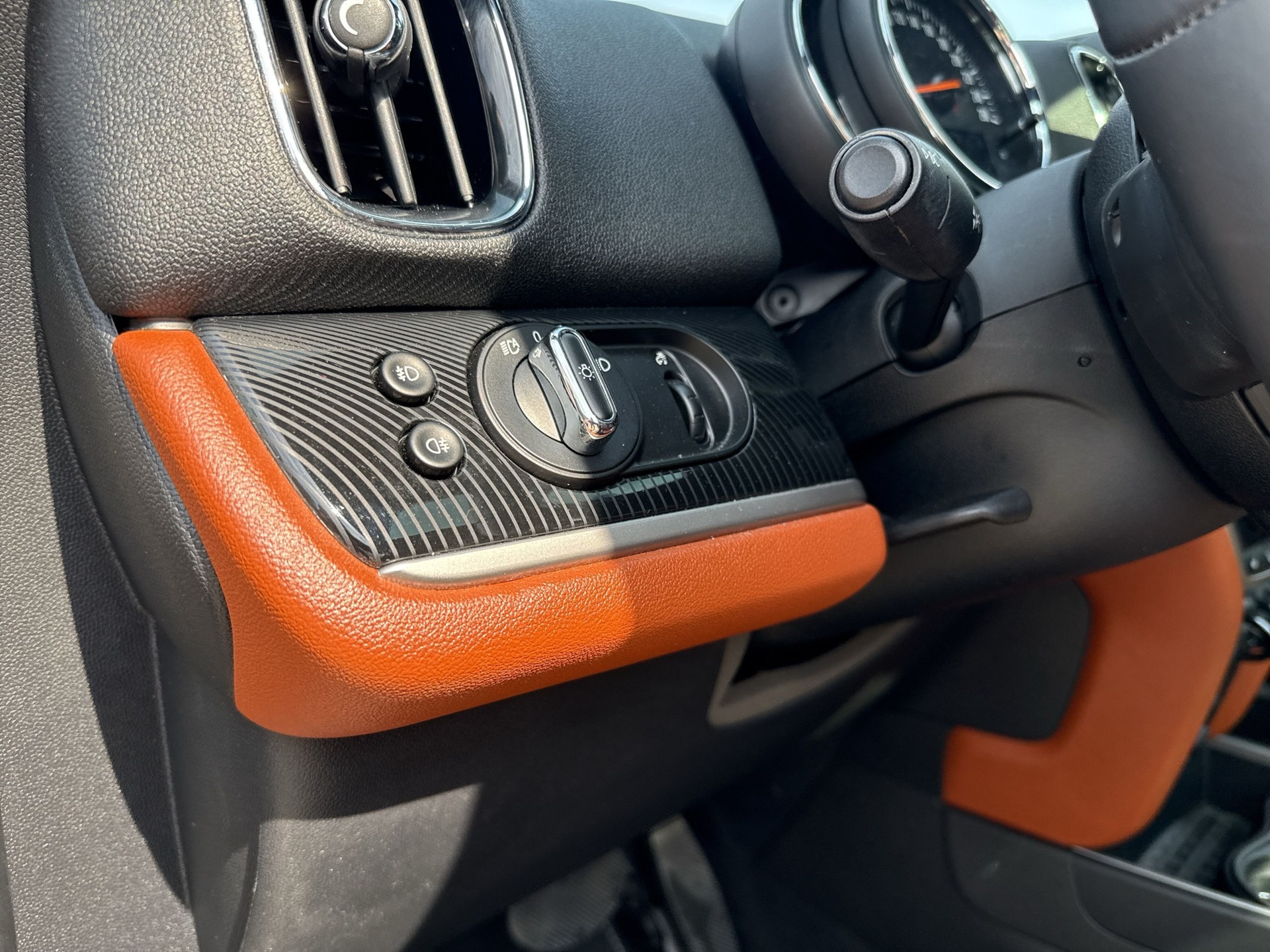 MINI Countryman Cooper SD ALL4 Steptronic-image-18