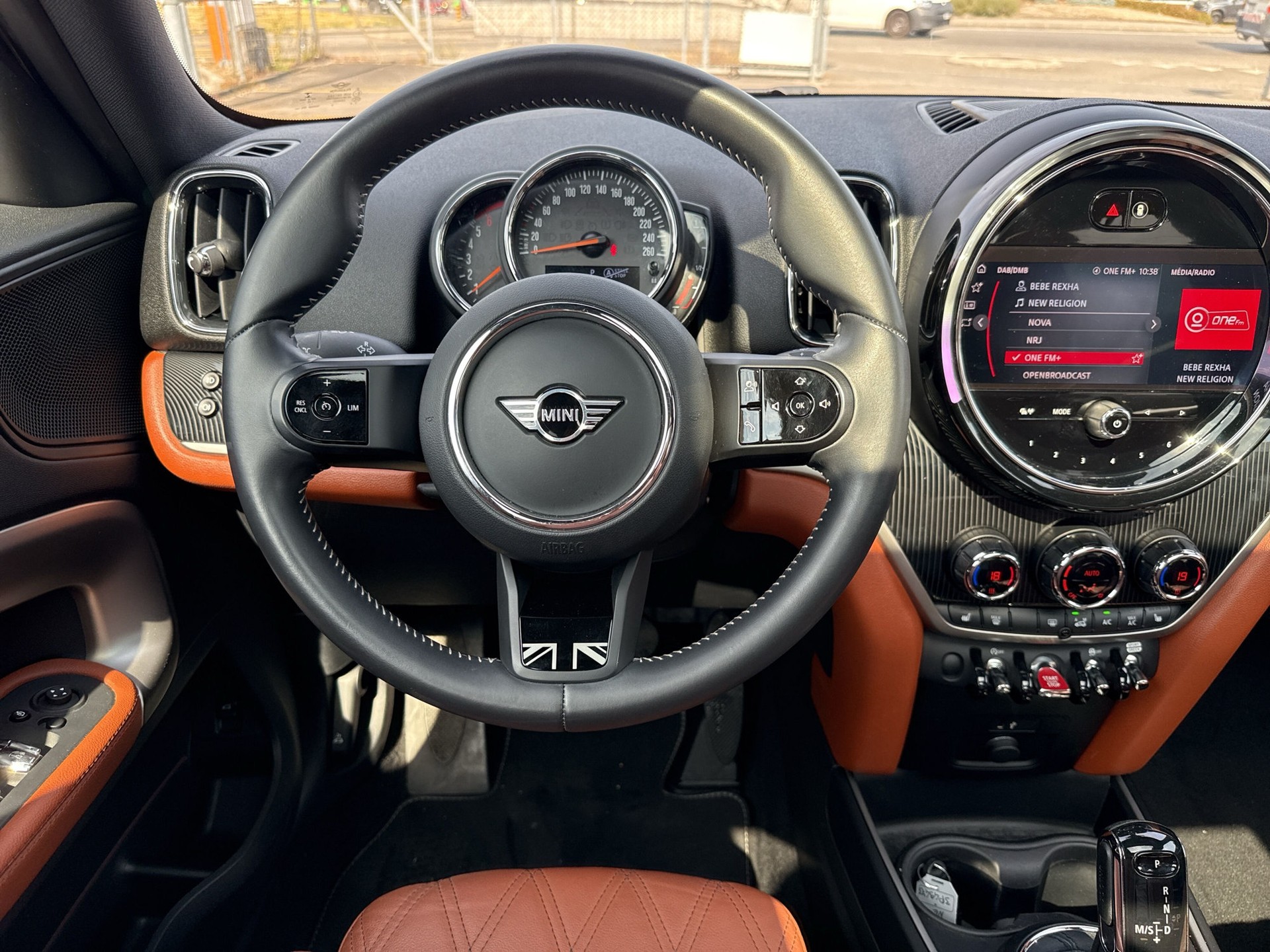 MINI Countryman Cooper SD ALL4 Steptronic-image-11