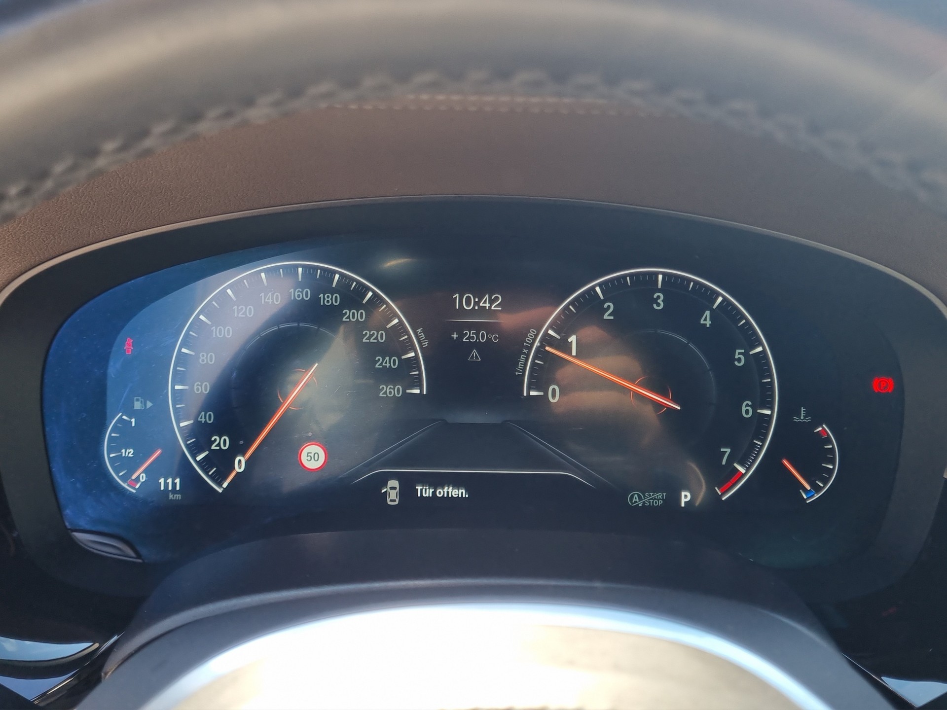 BMW 540i xDrive Touring Steptronic MSport-image-14