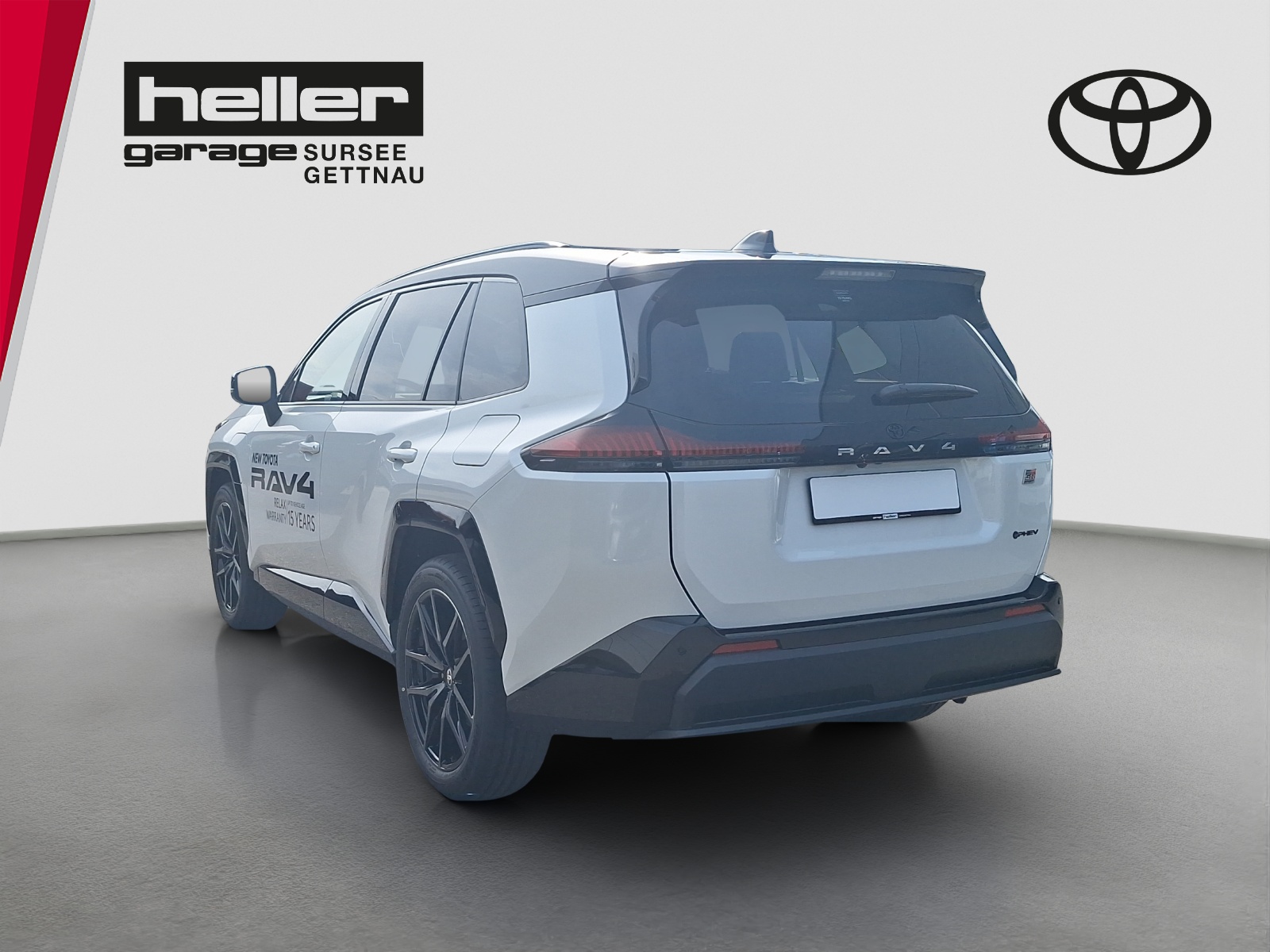 TOYOTA RAV4 2.5 Plug-In-Hybrid GR Sport-showroom-element-2