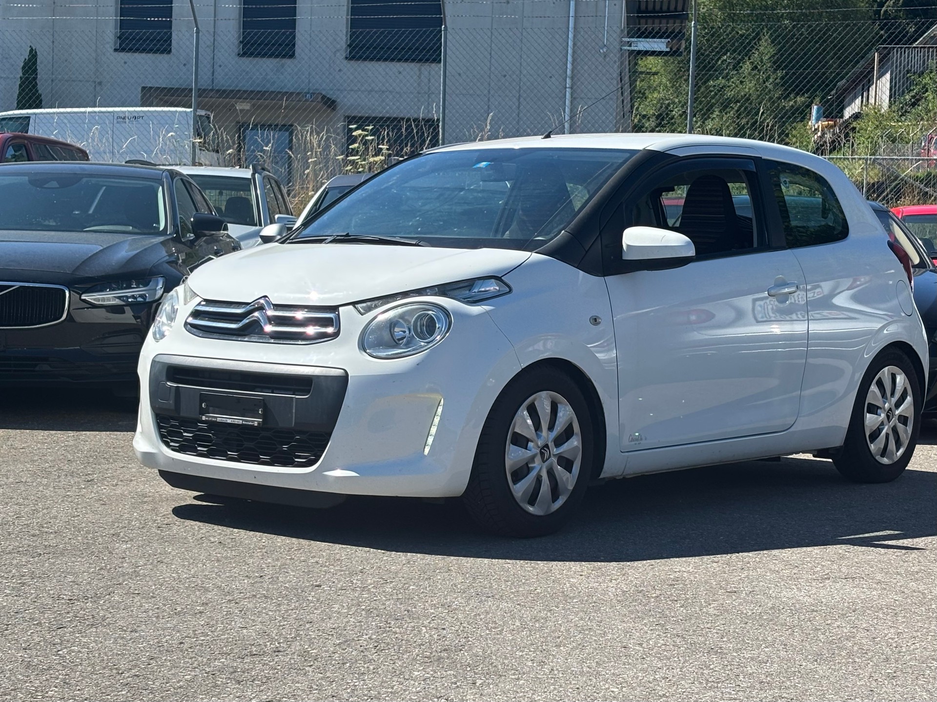 CITROEN C1 1.2 VTi Shine-image-0