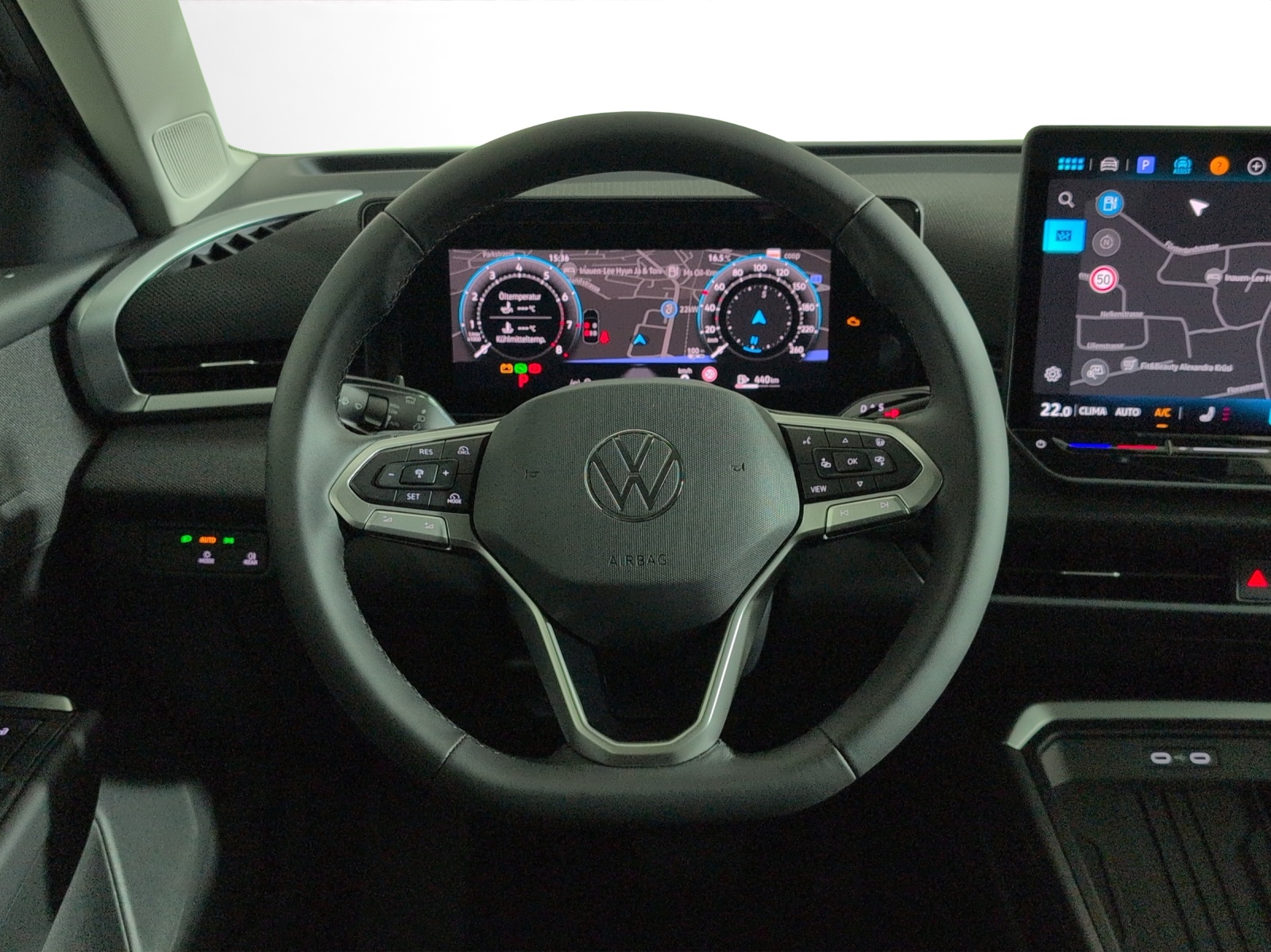 VW T-Roc 1.5 eTSI mHEV Life DSG-image-11