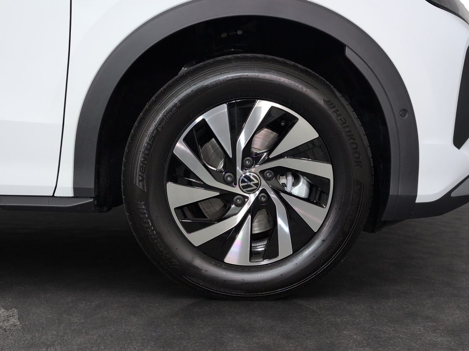 VW T-Roc 1.5 eTSI mHEV Life DSG-image-4