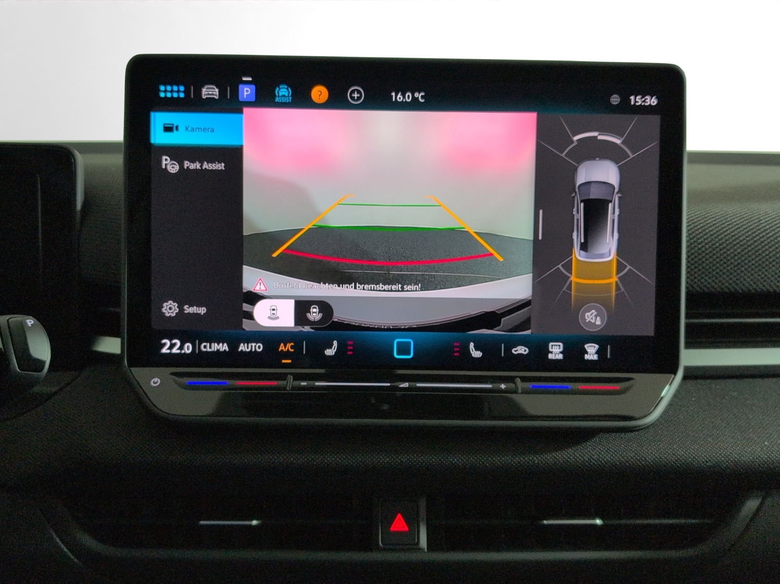 VW T-Roc 1.5 eTSI mHEV Life DSG-image-12