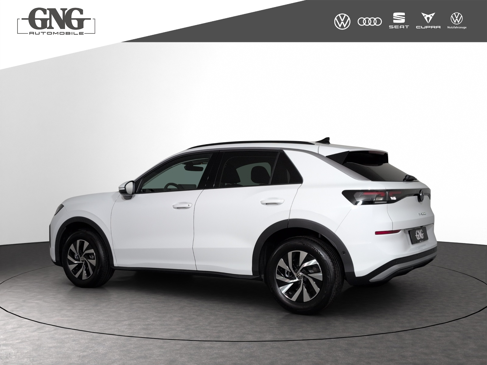 VW T-Roc 1.5 eTSI mHEV Life DSG-image-1