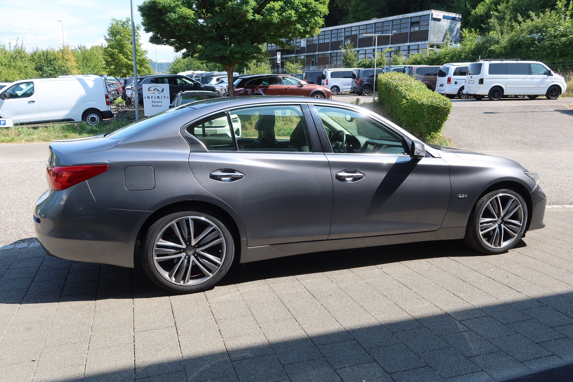 INFINITI Q50 2.2d Sport-image-5