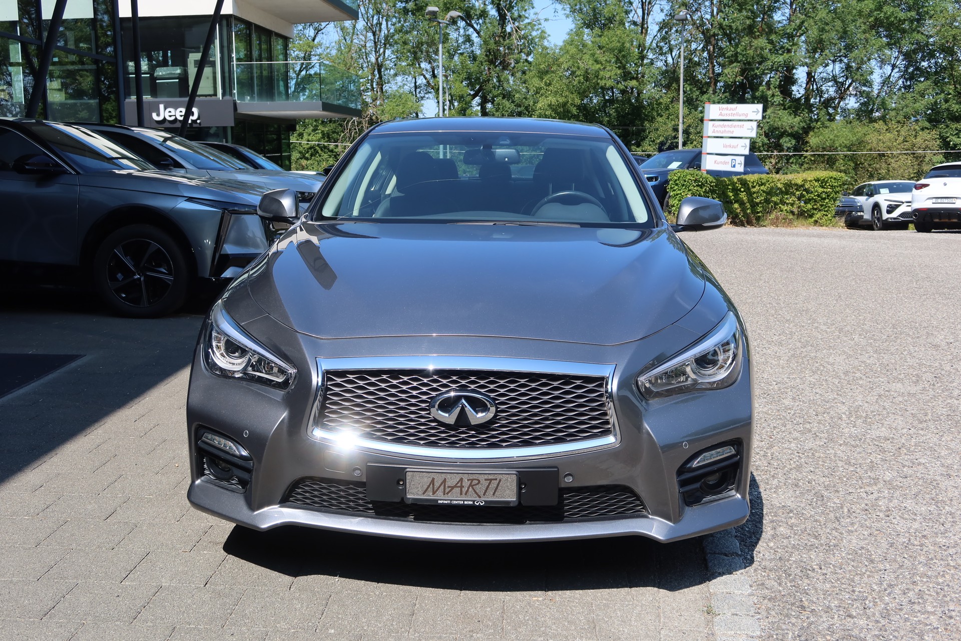 INFINITI Q50 2.2d Sport-image-1