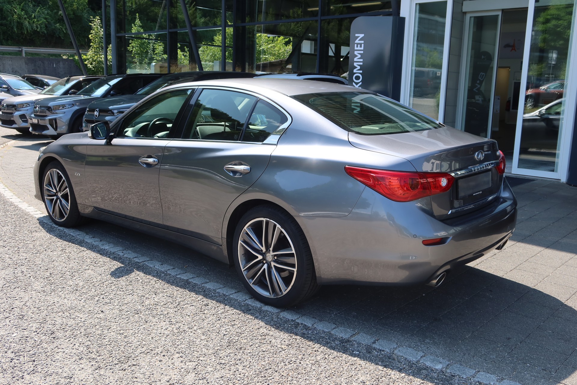 INFINITI Q50 2.2d Sport-image-3