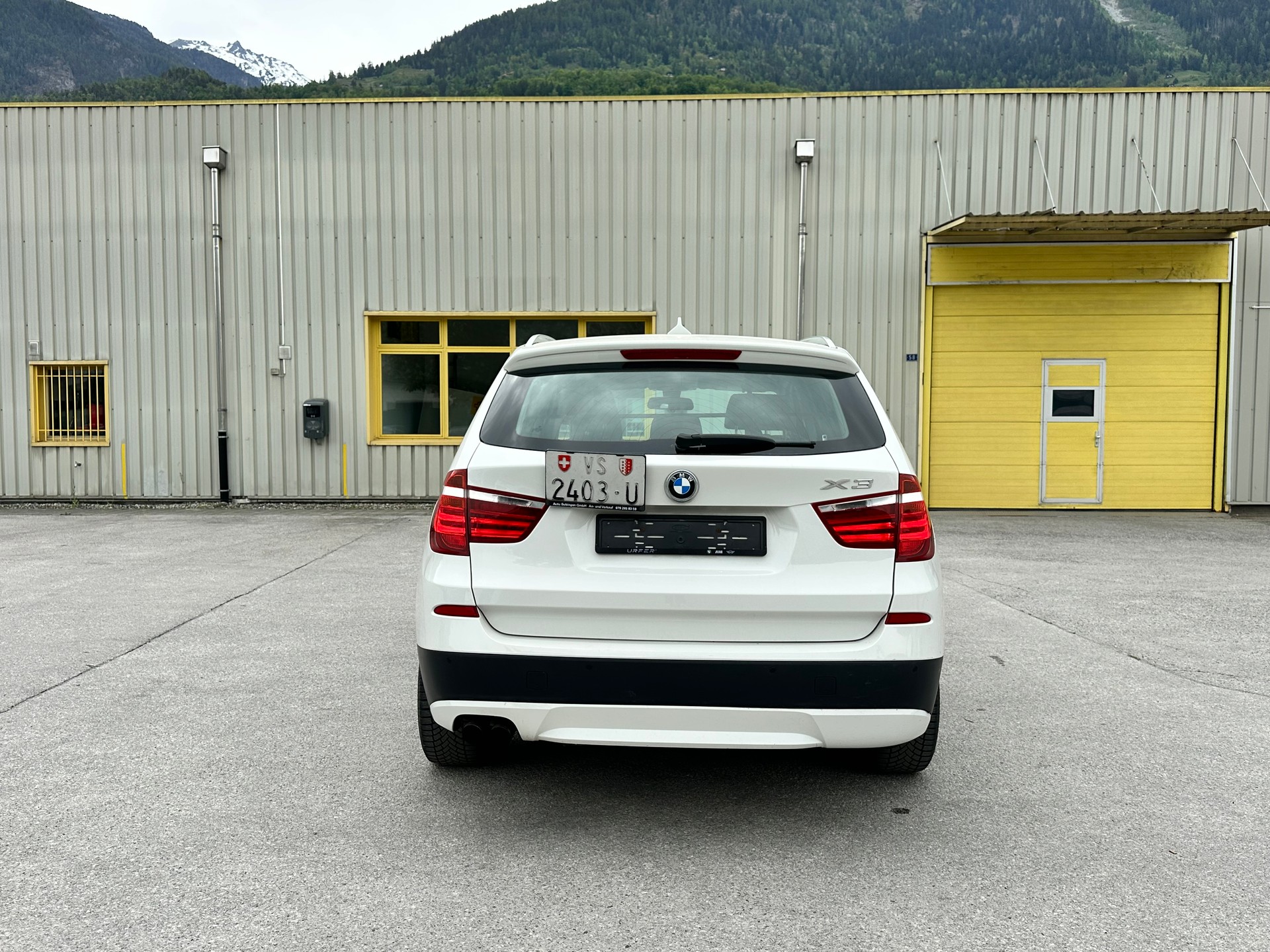 BMW X3 xDrive 28i Steptronic-image-7