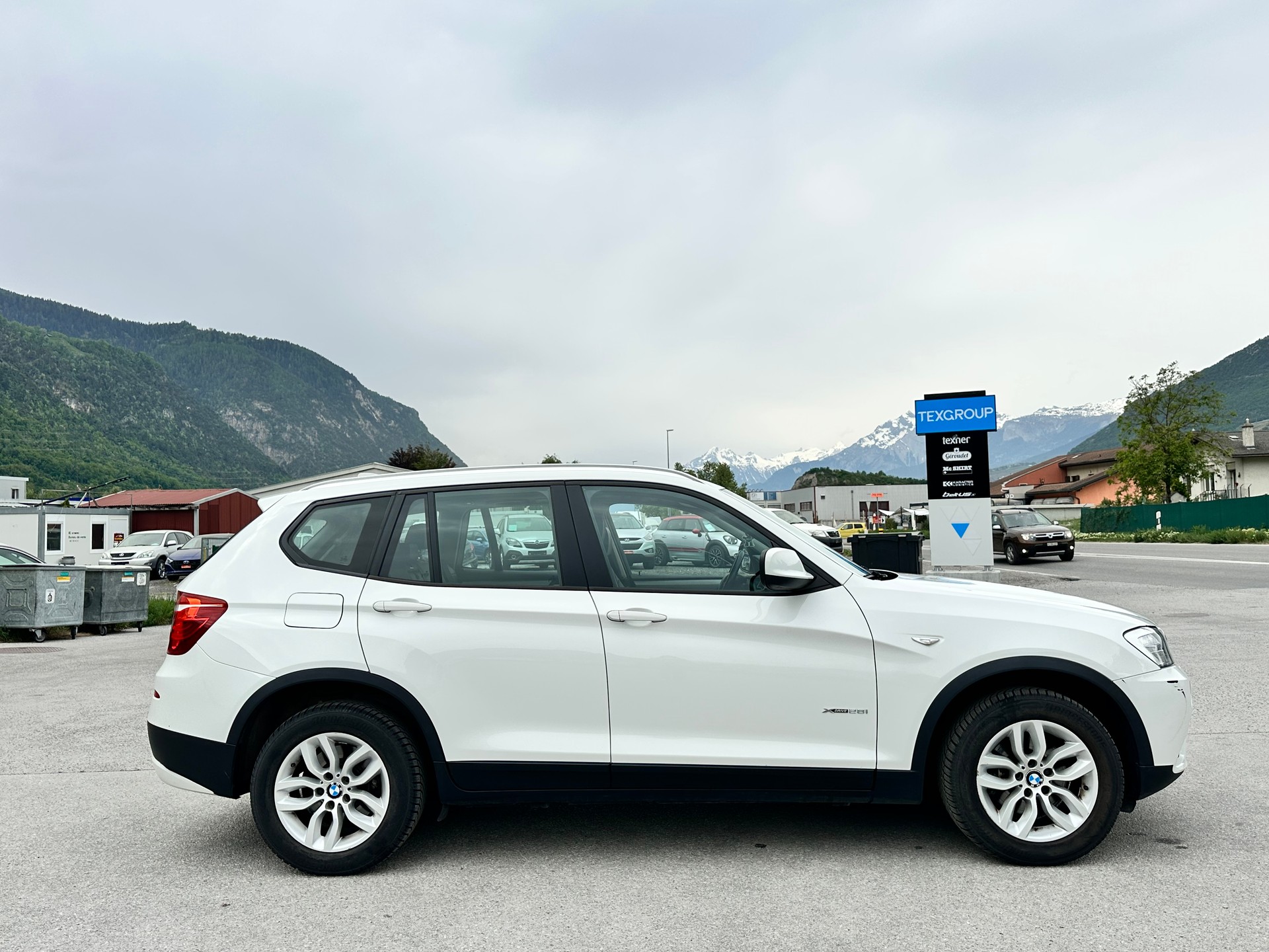 BMW X3 xDrive 28i Steptronic-image-6