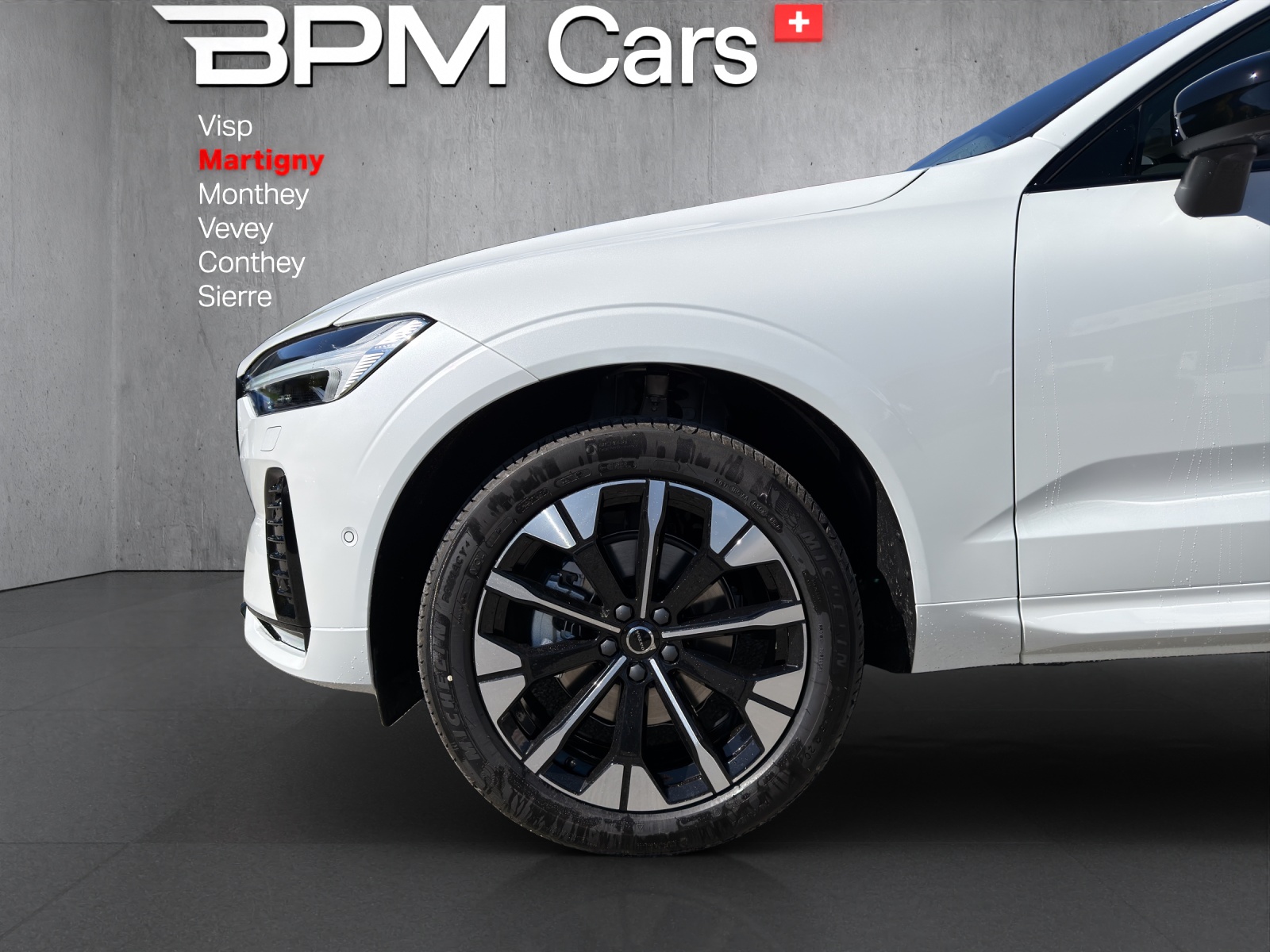 VOLVO XC60 B5 Benzin Mild Hybrid AWD Ultra Dark Geartronic-image-5