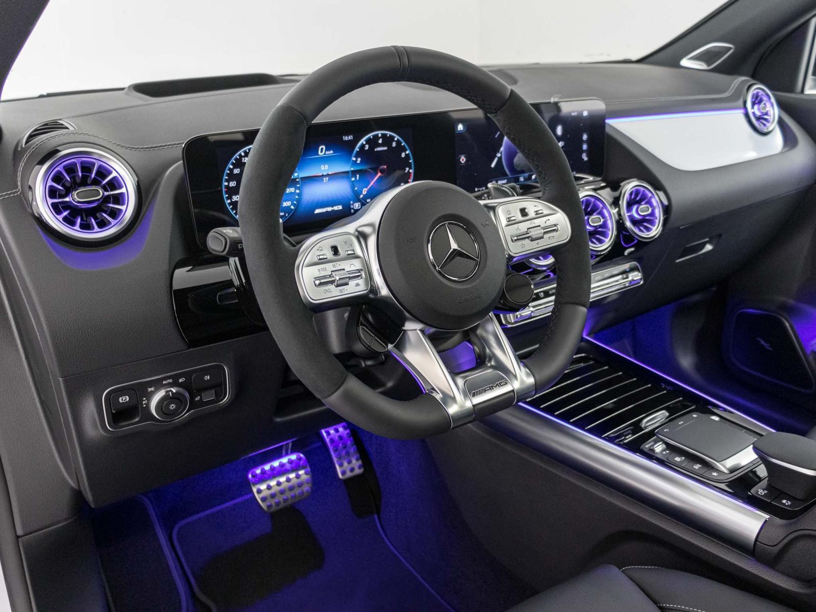 MERCEDES-BENZ GLA 45 AMG S 4MATIC+-image-11